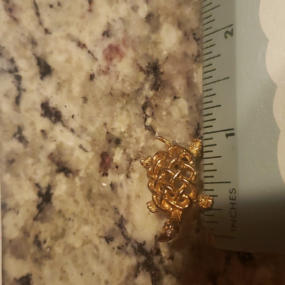 Vintage Gold Tone Turtle Pin - Picture 6 of 11